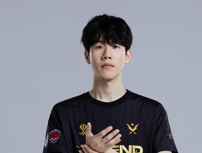 术和战略 术和战略